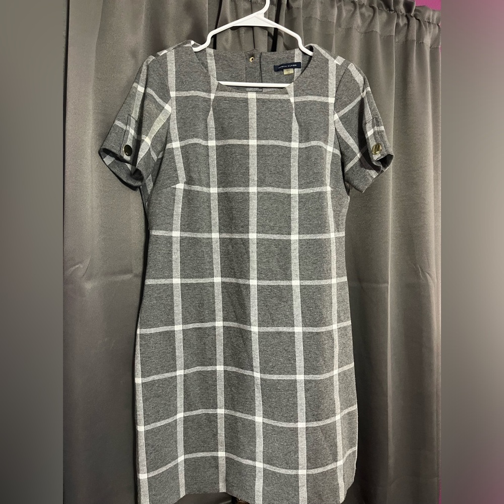 Tommy Hilfiger grey dress! Perfect for Fall🍂
